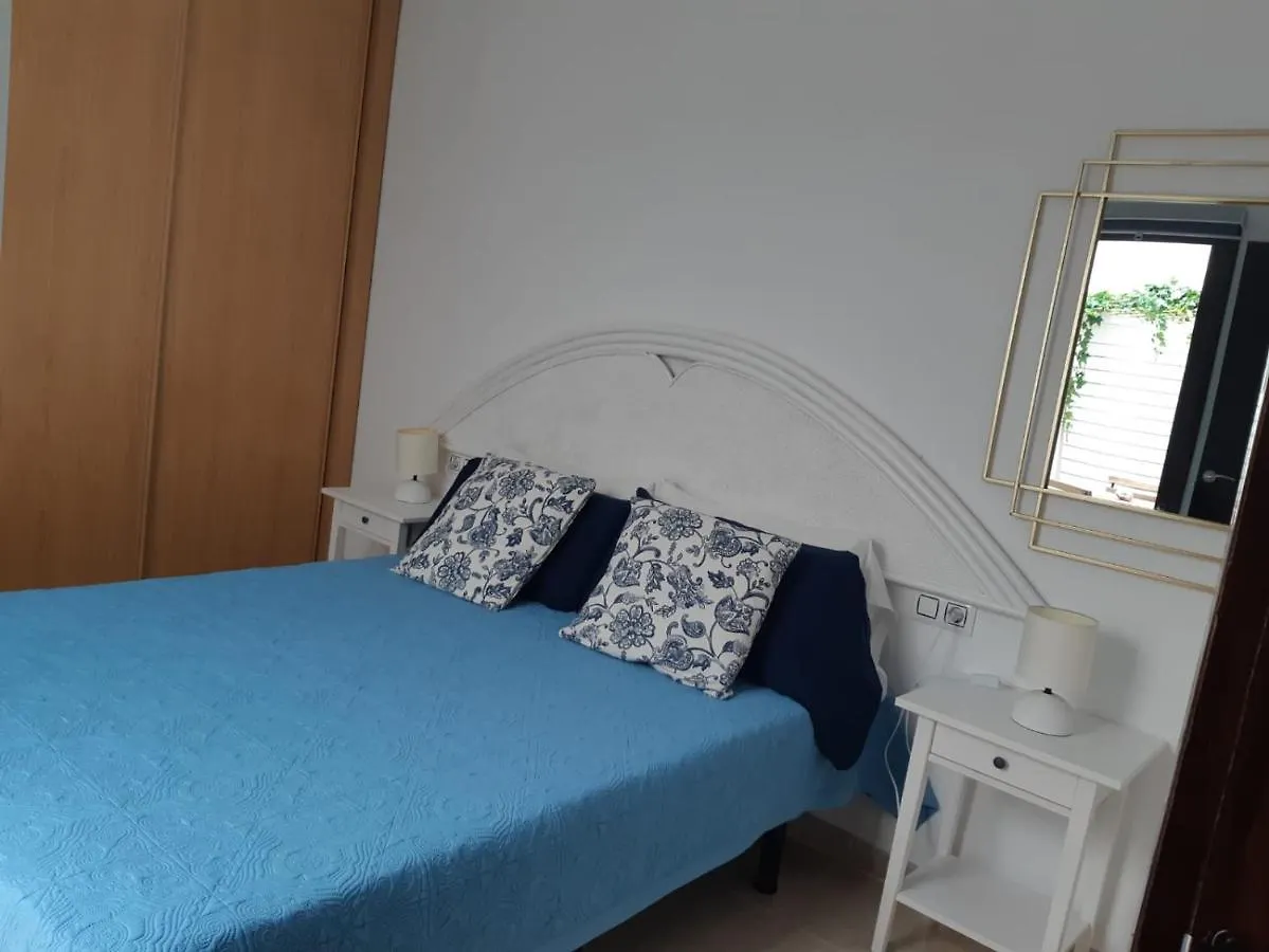 公寓 Apartamentos Cotillo Family